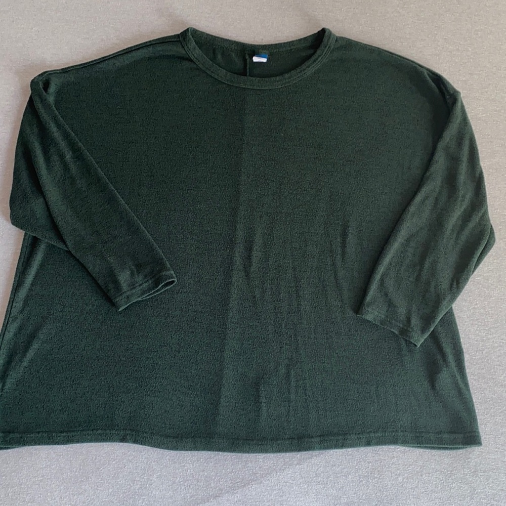 💟Half Price Bundle Add-on💟Old Navy 3/4 sleeve lightweight forest green sweater